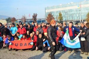 &Ccedil;ıkıgil anısına Uludağ'ın zirvesine &ccedil;ıkacaklar