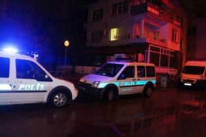 Arkadaş kurşunuyla &ouml;ld&uuml;