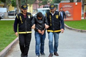 Y&uuml;r&uuml;y&uuml;ş yapan ABD vatandaşı gasp edildi!