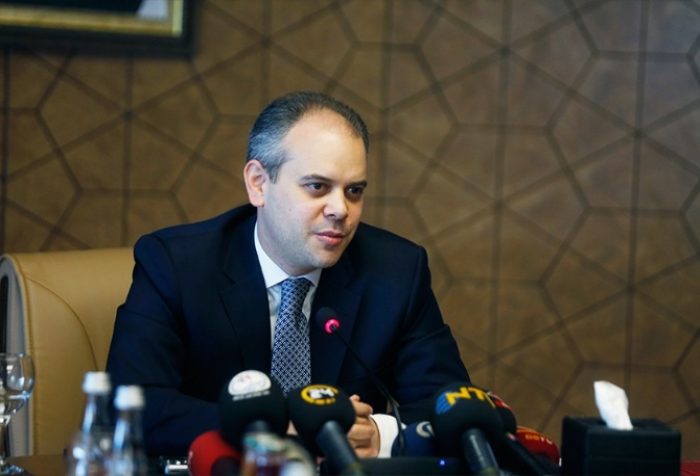 Bakan Kılı&ccedil; ''Passolig uygulamasından vazge&ccedil;ilmeyecek''