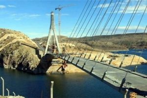 T&uuml;rkiye'nin 3. b&uuml;y&uuml;k k&ouml;pr&uuml;s&uuml;nde sona gelindi