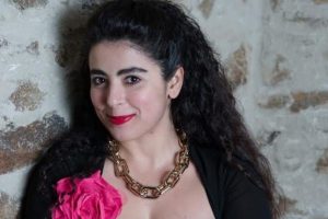 D&uuml;nyaca &uuml;nl&uuml; yıldız sanatseverlerle buluşuyor