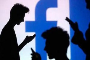 Facebook, 'Gruplar Uygulamasını' kullanıma sundu