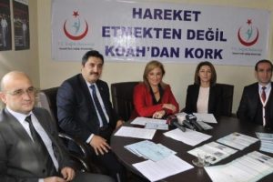 'Sigara i&ccedil;en her 5 kişiden 1'i...'