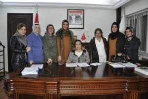 O koltuğa ilk kez bir kadın oturdu