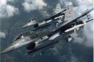 Koalisyon u&ccedil;akları El Nusra'yı vurdu