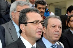 Başbakan'a hakaret davası başladı