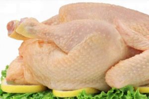 İngiltere'de korkutan a&ccedil;ıklama: Her 10 tavuktan 6'sı...