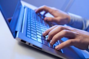 İnternet T&uuml;rk&ccedil;e'yi nasıl etkiliyor ?