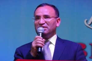 Bakan Bozdağ m&uuml;jdeyi verdi! Kadro...