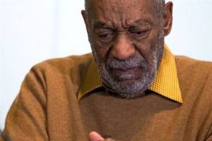 Cinsel tacizle su&ccedil;lanan Bill Cosby işsiz kaldı