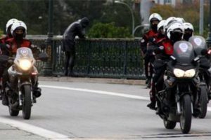 Polis saldırı alarmı!