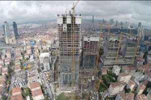 Denetlenen 4 inşaattan 3'&uuml; m&uuml;h&uuml;rlendi