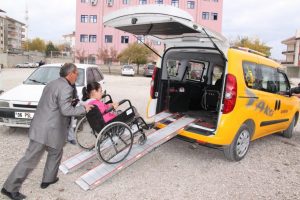 Engellilere '&ouml;zel taksi' hizmeti