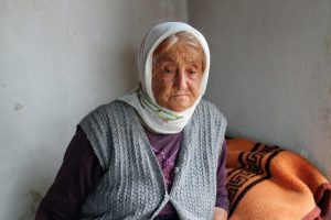 G&ouml;zyaşları dinmiyor