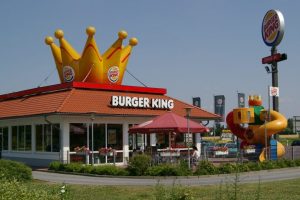 Hijyen skandalı: Burger King 89 şubesini kapatıyor