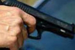 Patron iş&ccedil;i arasında anlaşmazlık: 1 &ouml;l&uuml; , 1 yaralı