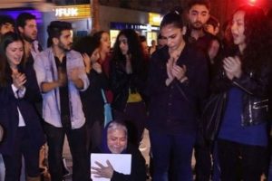 Davullu zurnalı cenaze t&ouml;reni
