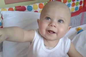 Bursalı Minik Alper'in Almanya'da tedavisi i&ccedil;in kampanya