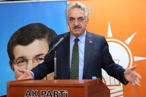 Eski bakanın s&ouml;zleri yanlış anlaşılınca...