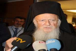 Papa'nın T&uuml;rkiye'ye yapacağı ziyareti değerlendirdi