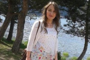 &Uuml;niversiteli gen&ccedil; kız kalbine yenik d&uuml;şt&uuml;!