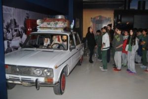 &Ouml;ğrencilerden g&ouml;z tarihi m&uuml;zesine ziyaret