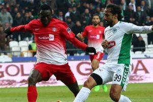 Torku Konyaspor evinde g&uuml;ld&uuml;:2-0