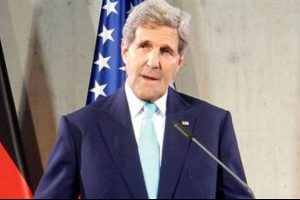 Kerry: &Ouml;n&uuml;m&uuml;zde &ccedil;etin bir yol var
