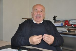 32 iş&ccedil;isine mezar olan madenini kapatıyor