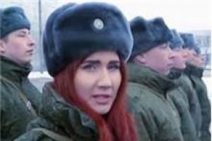 'Kızıl Ajan' Anna Chapman asker odu