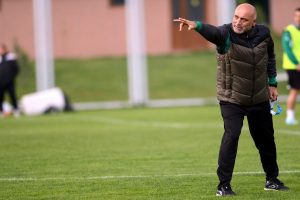 Galatasaray'da Hikmet Karaman sesleri