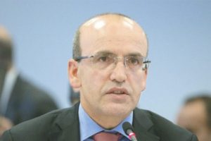Ev sahipleri vergi dairelerine koştu