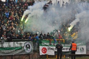 Sakarya'da 6 taraftar i&ccedil;in yasal işlem yapıldı