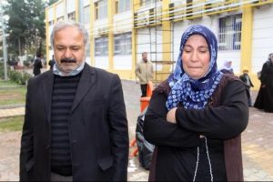 Oğlunun bulunması i&ccedil;in Başbakan'dan yardım istedi