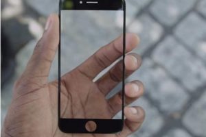 iPhone'lara safir ekranı da o firma &uuml;retecek