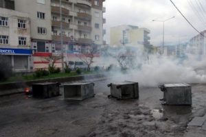 PKK Kuruluş kutlaması olaylı ge&ccedil;ti