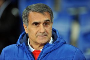Şenol G&uuml;neş'ten d&uuml;ş&uuml;k tempo eleştirisi!