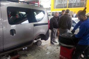 Kış lastiği uygulaması başladı, bayiler talebe yetişemiyor