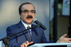 Sakaraya Valisi : İbadet yapmak isteyenleri engellemeyiz!