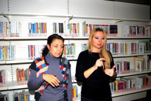 &Ccedil;ocuk k&uuml;t&uuml;phanesinde engeller kaldırılıyor