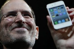 Apple'ı mahkemede Steve Jobs savunacak