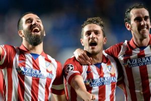 Manchester United Diego Godin'in peşinde