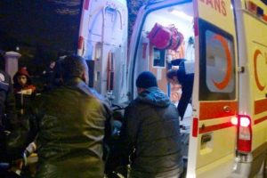 Pencereden d&uuml;şen kadın hayatını kaybetti