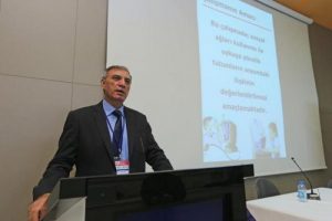 Sosyal medya &ccedil;ocukları uykusuz bırakıyor