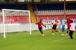Mersin İdmanyurdu engellilerle ma&ccedil; yaptı