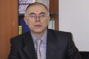Sokak hayvanlarını besliyor diye...