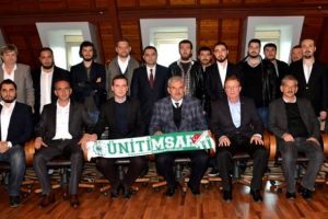 "K&ouml;t&uuml; tezah&uuml;rat konusunda dikkatli olmalıyız"