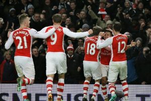 Alexis Sanchez Arsenal'ı sırtladı!