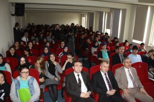 Bursa'da Yeşilay'dan lise ziyareti